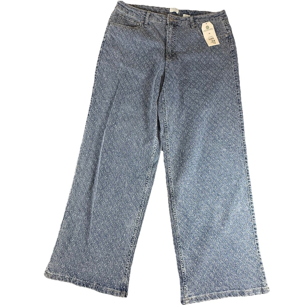 Time & Tru Jeans 16 High Rise Relaxed Light Wash Embellished Denim Stretch NWT‎